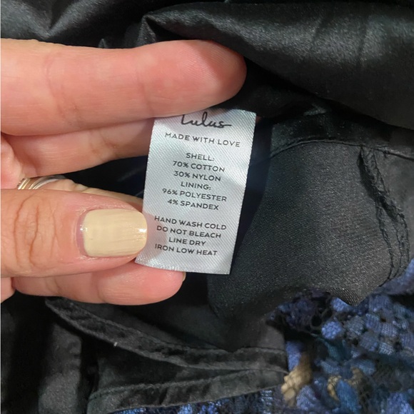 NWOT Lulus Molinetto Navy Blue Lace Ruffled Tiered Sleeveless Maxi Dress - Picture 10 of 10